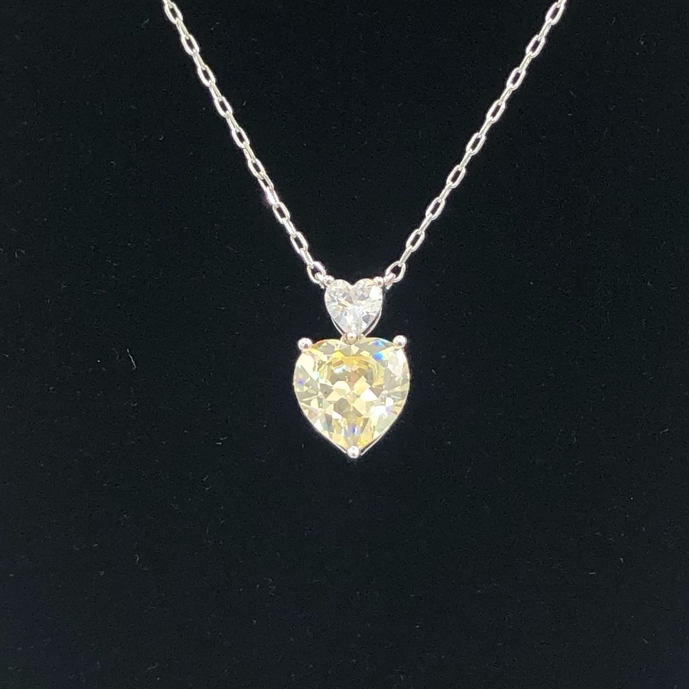 3ct Canary Heart Pendant - Picture 11 of 11